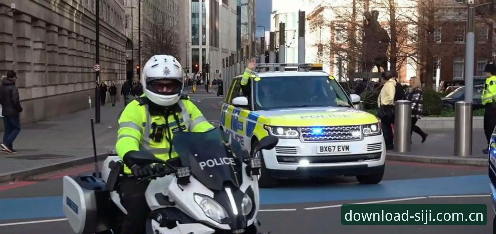 世界杯安保力度大缩水？英国警员仅3人赴美 vs 上届40人，四季体育深度解读背后玄机